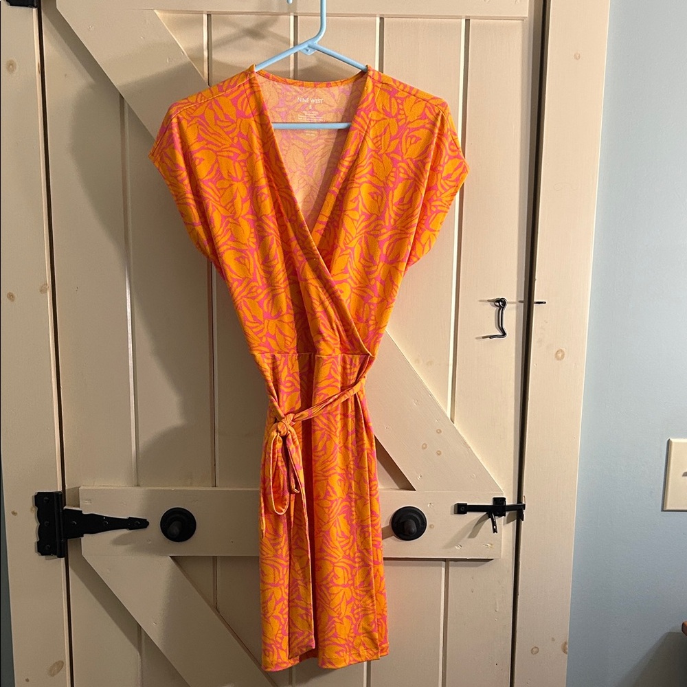 Nice West Floral Orange Faux Wrap Dress with Cap Sleeves